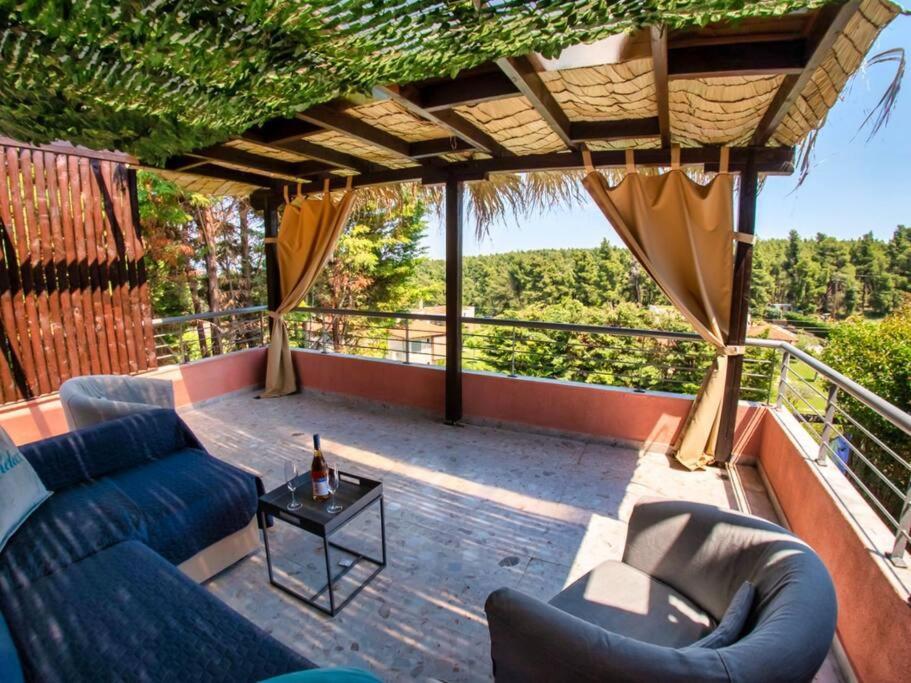 Deluxe Sani Relax Villa Exterior photo